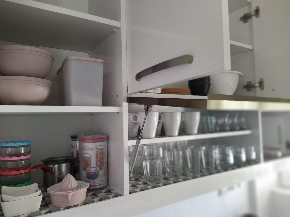 Cesme Burcu Sitesi Yaman 빌라 외부 사진