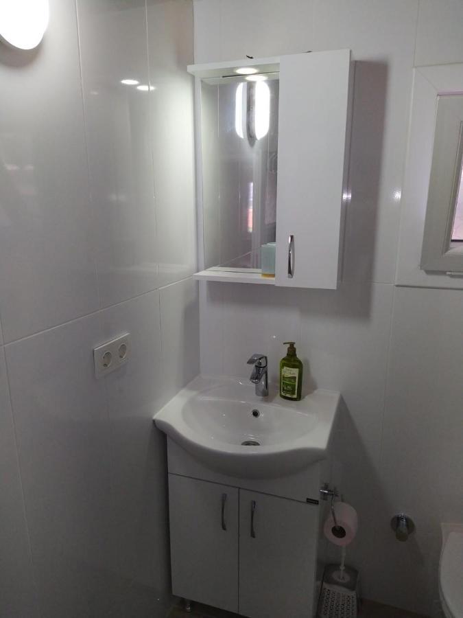 Cesme Burcu Sitesi Yaman 빌라 외부 사진