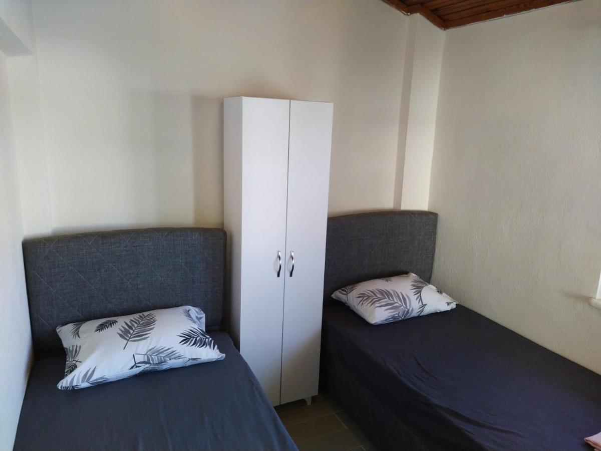 Cesme Burcu Sitesi Yaman 빌라 외부 사진