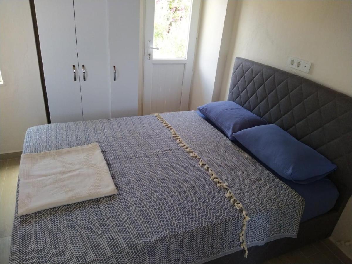 Cesme Burcu Sitesi Yaman 빌라 외부 사진