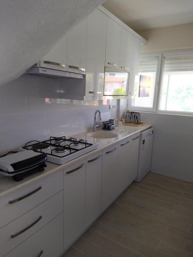 Cesme Burcu Sitesi Yaman 빌라 외부 사진