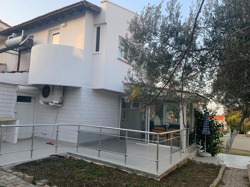 Cesme Burcu Sitesi Yaman 빌라 외부 사진